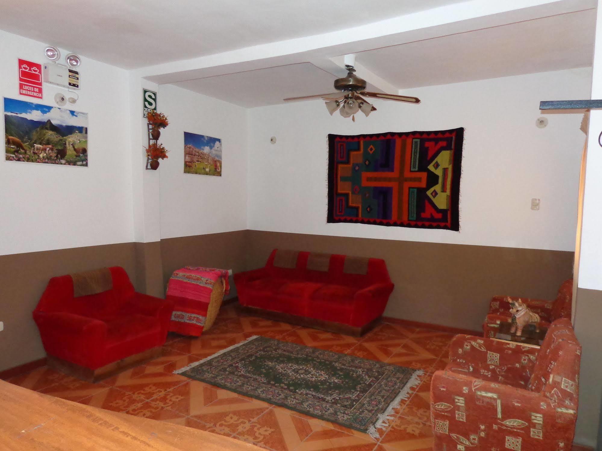 Hospedaje Casa Inkusco กุสโก ภายนอก รูปภาพ