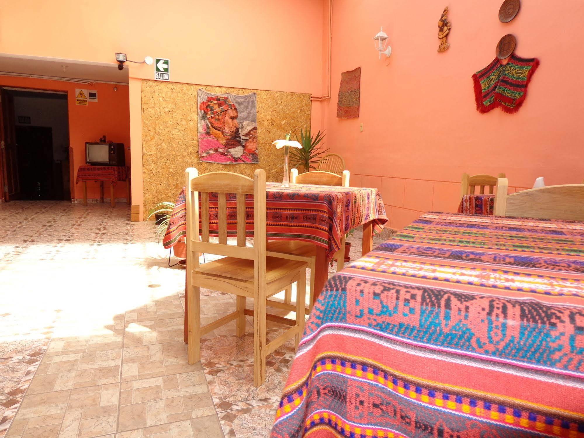 Hospedaje Casa Inkusco กุสโก ภายนอก รูปภาพ