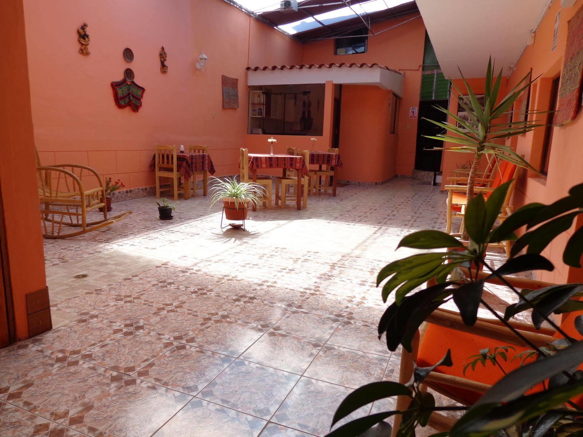 Hospedaje Casa Inkusco กุสโก ภายนอก รูปภาพ