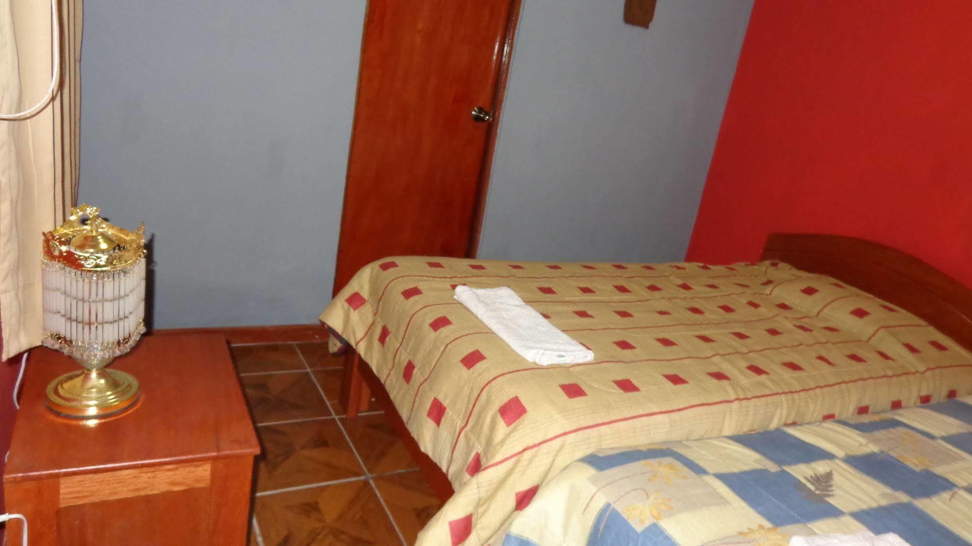 Hospedaje Casa Inkusco กุสโก ภายนอก รูปภาพ